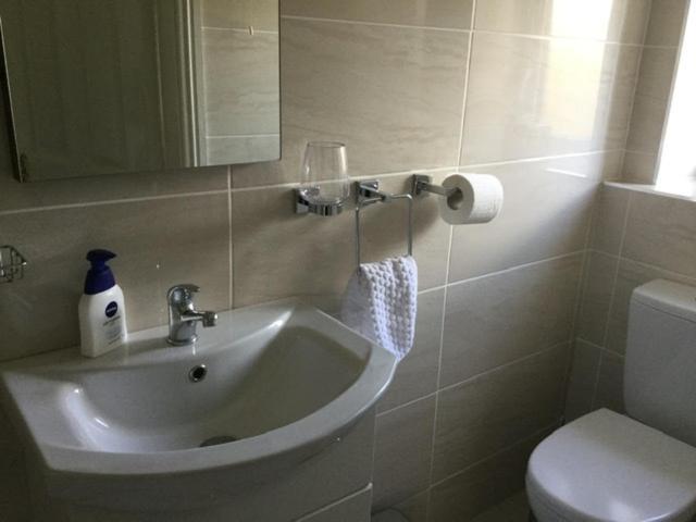 Adare Luxury Riverside Apartment Limerick Junction 외부 사진