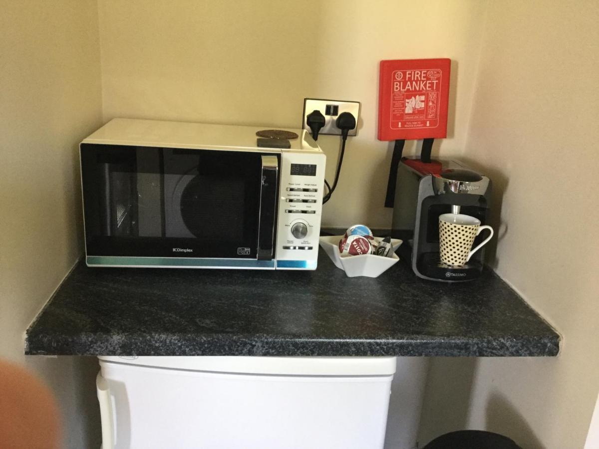 Adare Luxury Riverside Apartment Limerick Junction 외부 사진